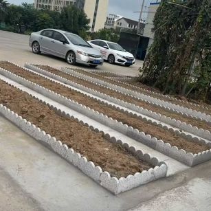 阜新 花边石、花围石、花园石安装效果