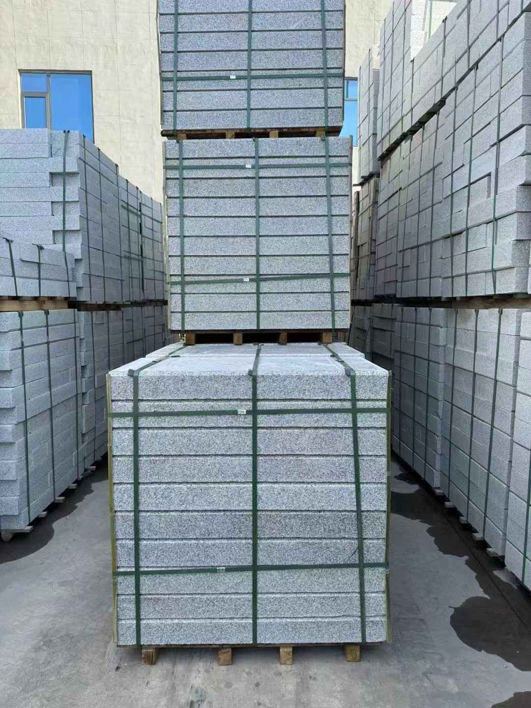 阜新 公园台阶石