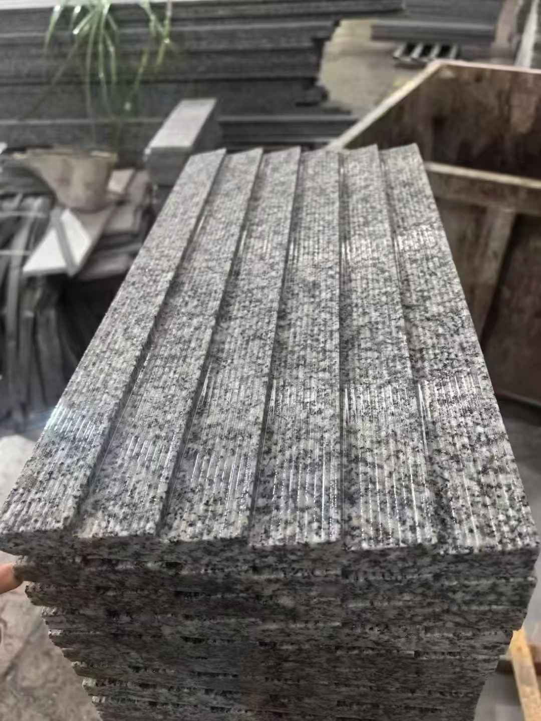阜新 狼牙石